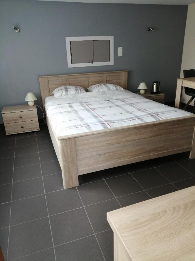 A La Reid Paisible Bed & Breakfast ธูส์ ภายนอก รูปภาพ